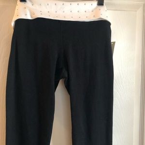 NWT - XS urban rebel short leggings with bling 💎